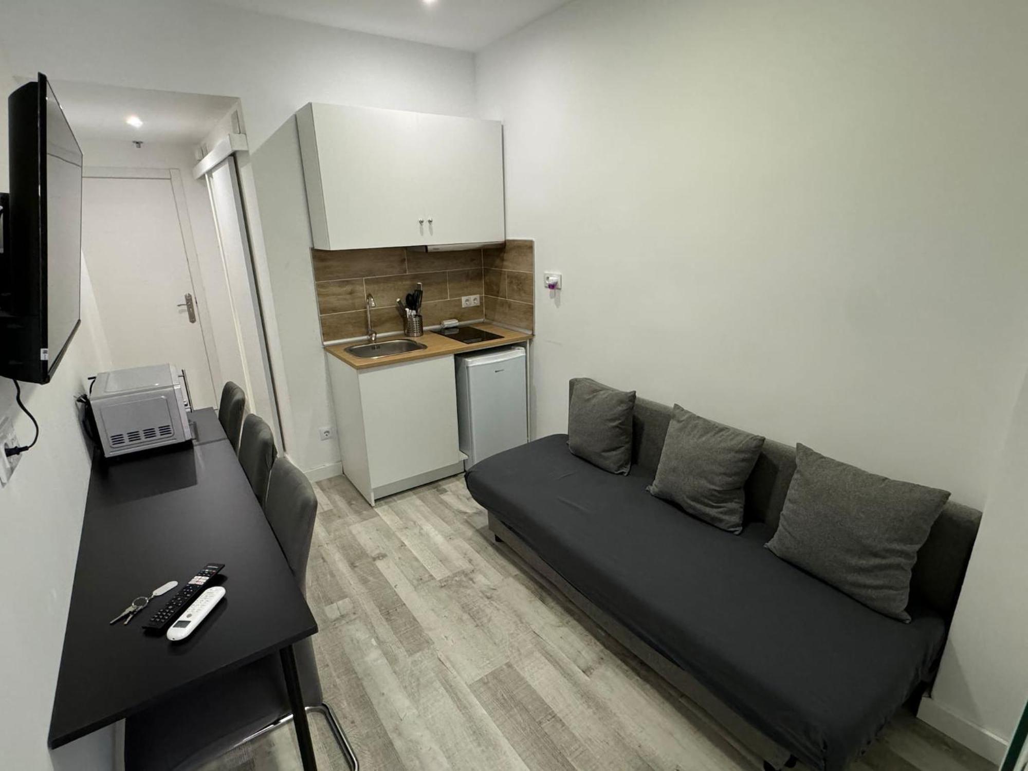 Apartment Larga Noviciado Centro